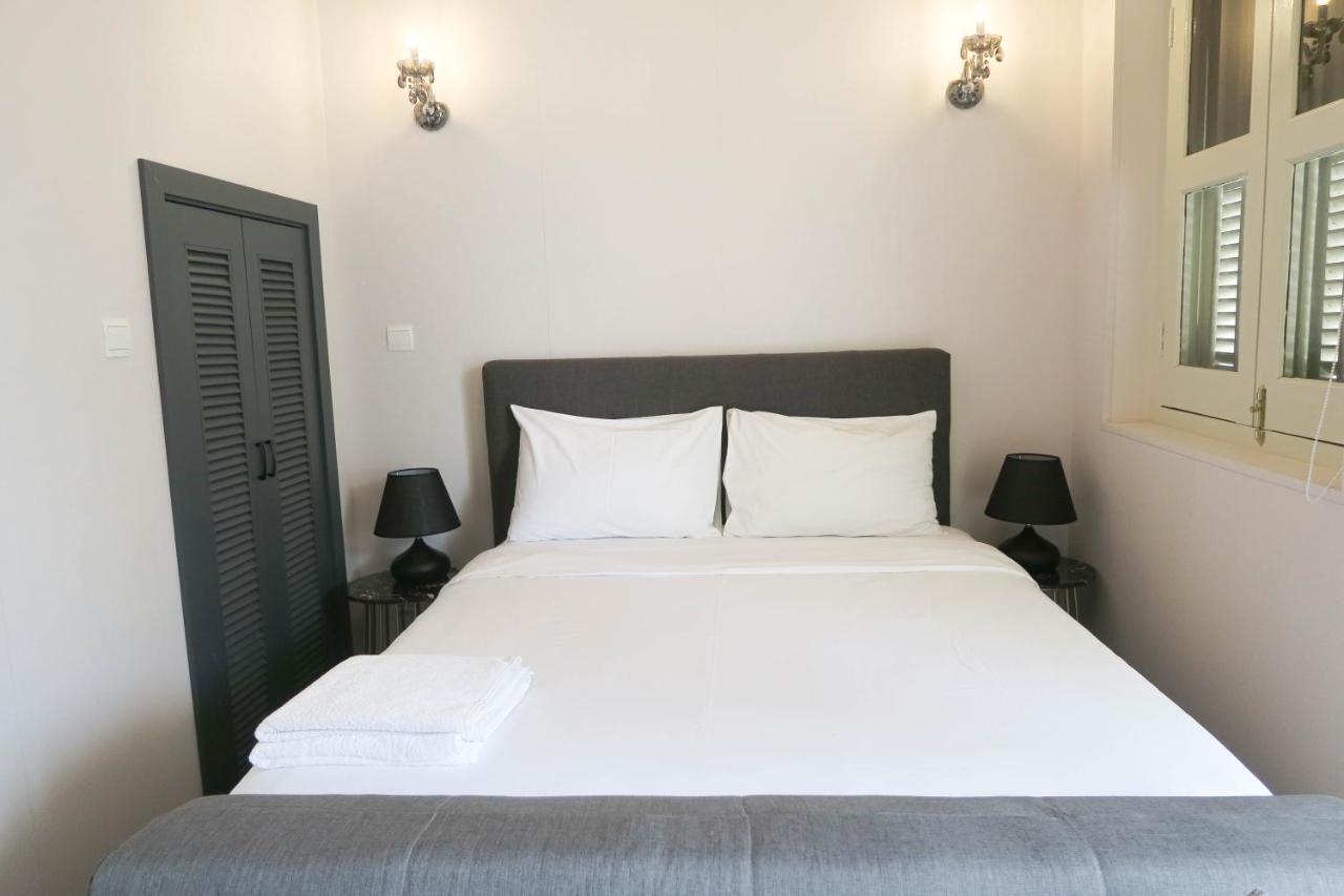 Deluxe Studio & Suite By Rr Singapore Exterior photo