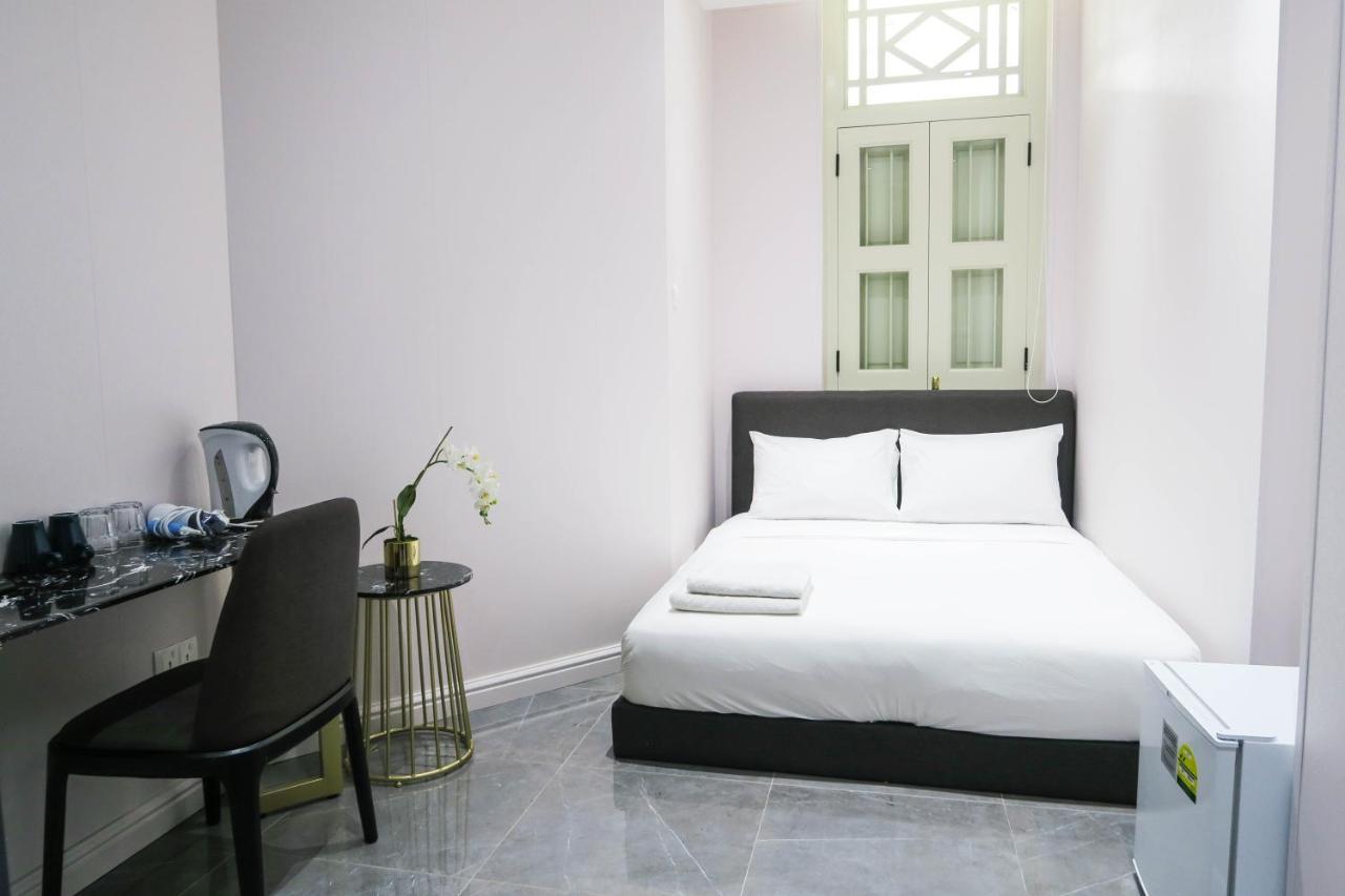 Deluxe Studio & Suite By Rr Singapore Exterior photo