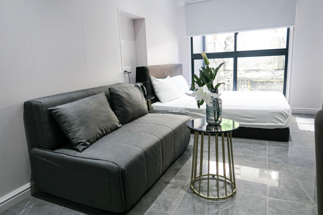 Deluxe Studio & Suite By Rr Singapore Exterior photo